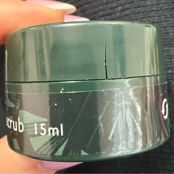 Pineapple Lip Balm - - Picture 6 of 6